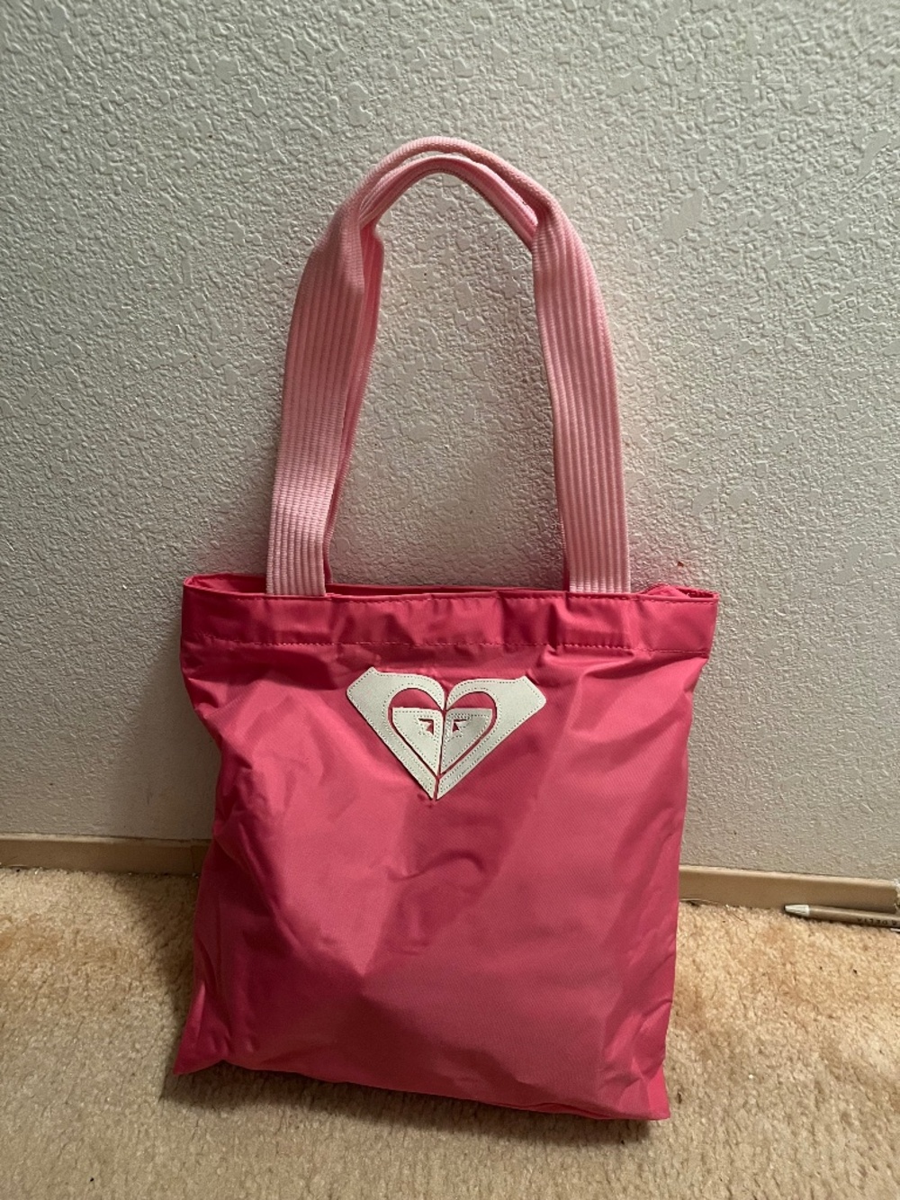 ROXY zippered vinyl tote bag with pouch